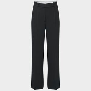 Aritzia The Effortless Pant
